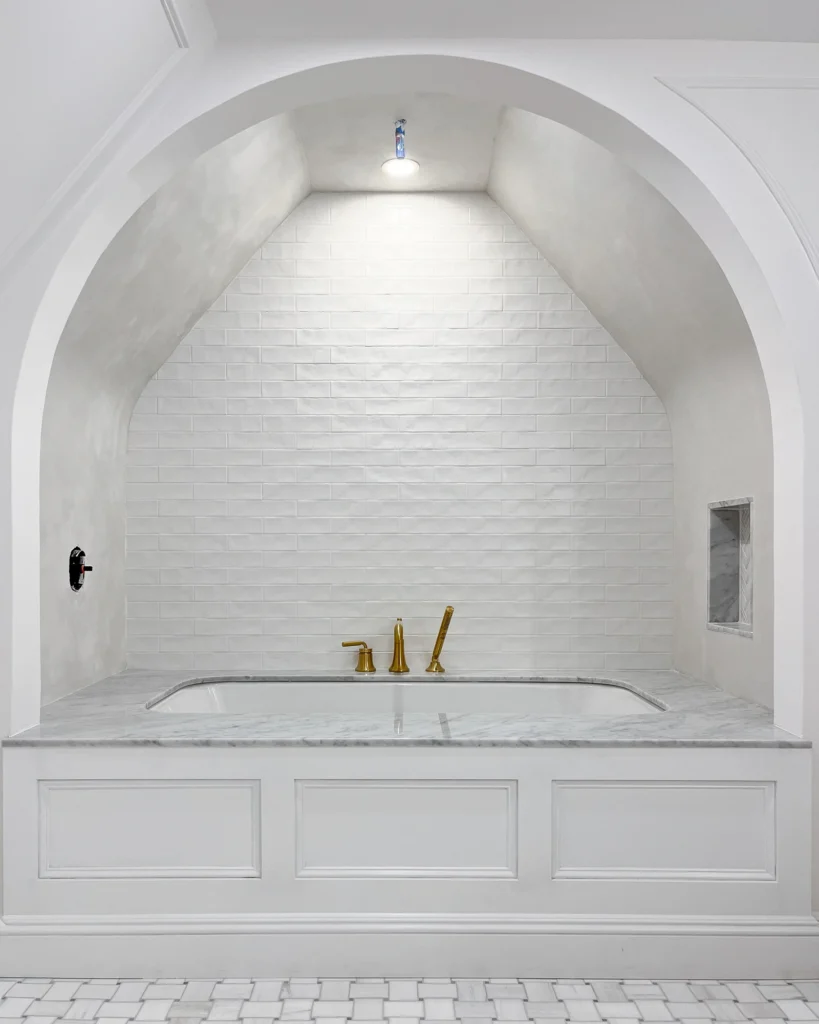 Microcement on walls and ceiling of bathroom on Long Island, NY